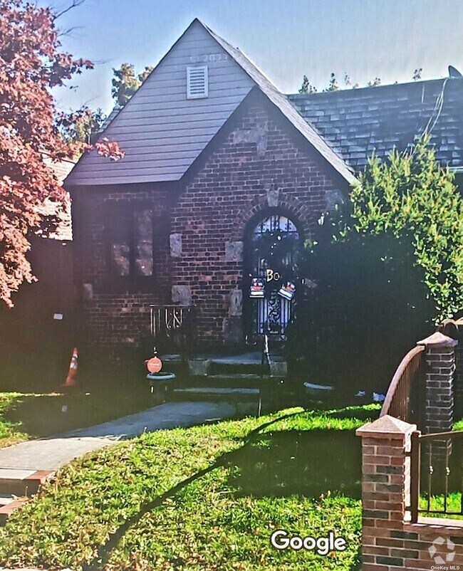 Casas de renta en Holban Gardens Ward Queens, NY