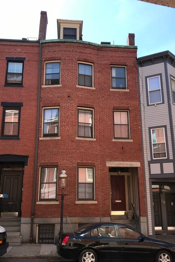 Foto principal - 48 Harvard St