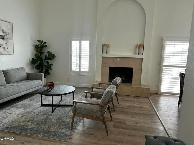 Foto del edificio - 1521 N H St