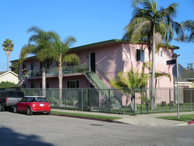 Foto del edificio - 502 Indiana Ave