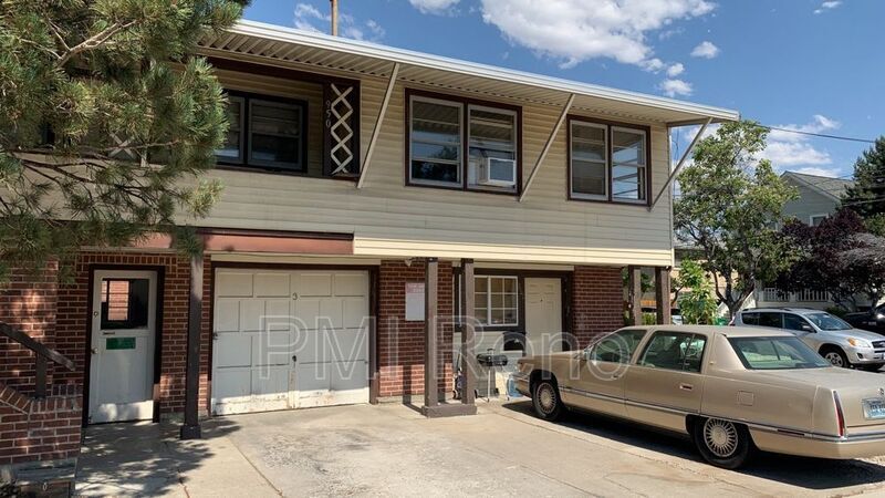 Foto principal - 950 Haskell St