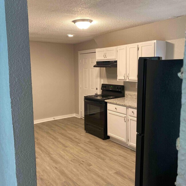 Foto del edificio - 111 Spruce Ave