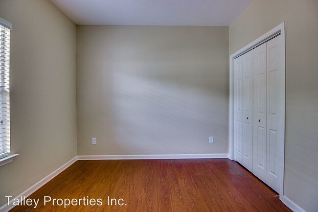 Building Photo - 7037 Somerset Springs Dr