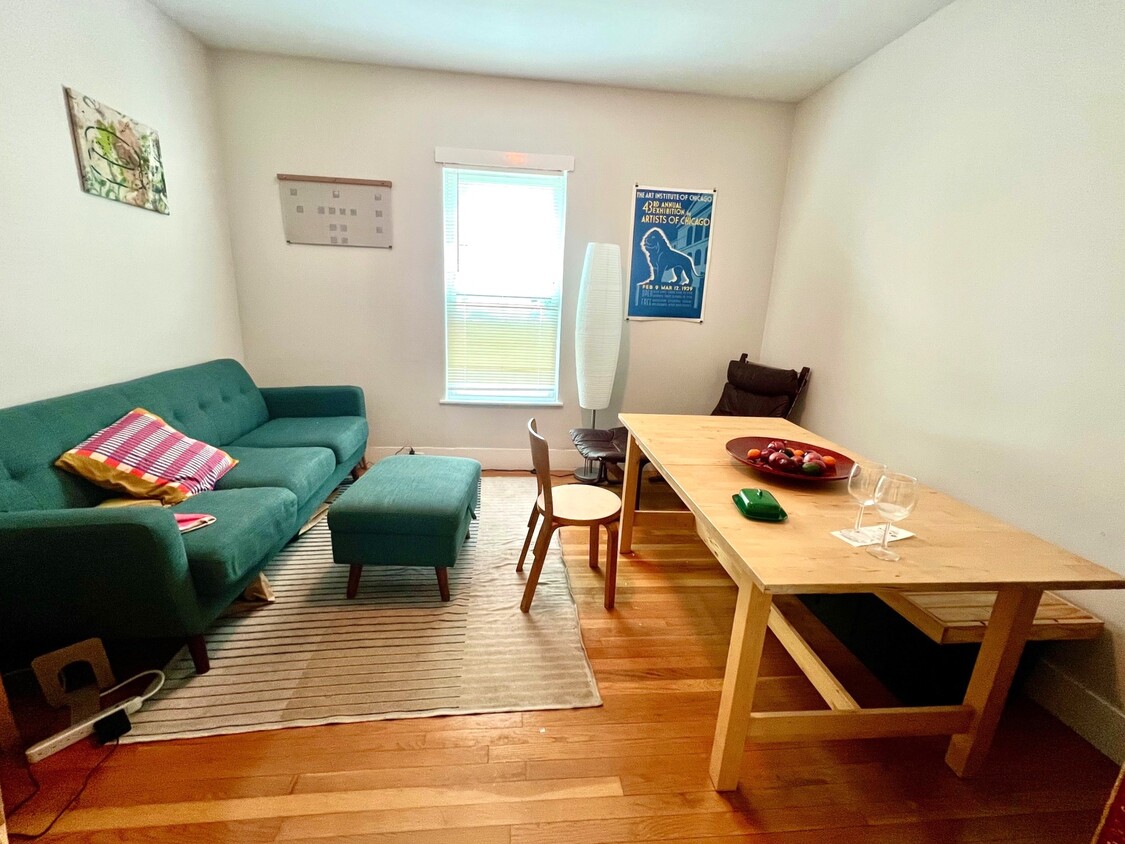 Foto principal - 69 Raymond Ave