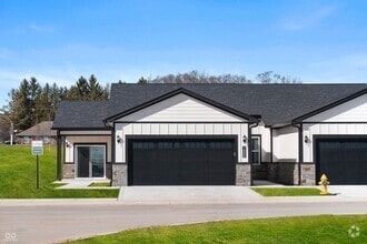 Building Photo - 1937 Chambers Dr