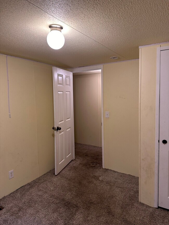 Foto del edificio - 20183 Lakeway Ln