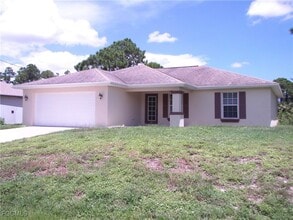 Building Photo - 1117 Venetia St