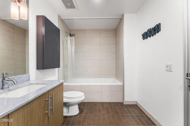 Building Photo - 530 S Hewitt St