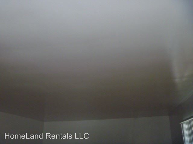 Building Photo - 937-943 E Bridger St