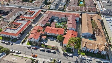 Building Photo - 14405 Cerise Ave