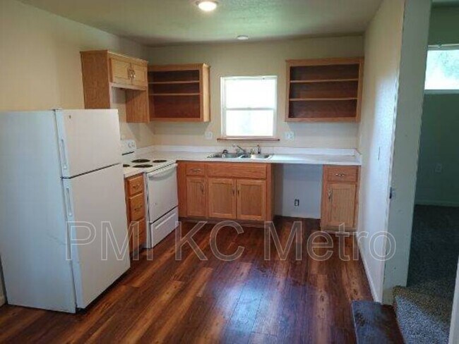 Foto del edificio - 26 S Central St