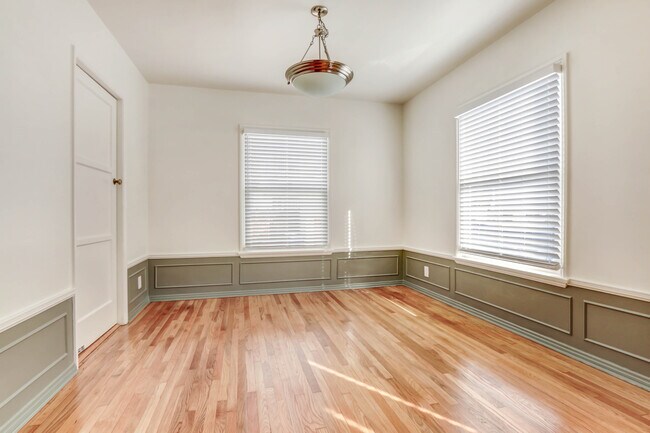 Building Photo - 1750 Glendon Ave