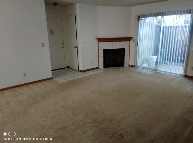 Foto del edificio - 28347 Winn Ct