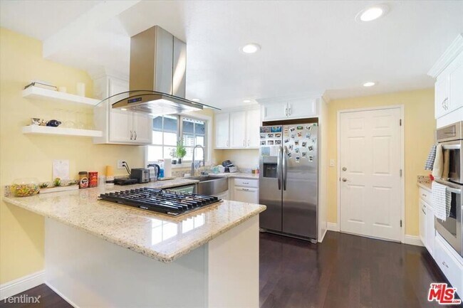 Building Photo - 2 br, 2 bath Condo - 333 W Broadway # 1510