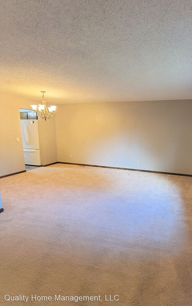 Foto del edificio - 4 br, 3 bath House - 3434 Chimney Rock Rd