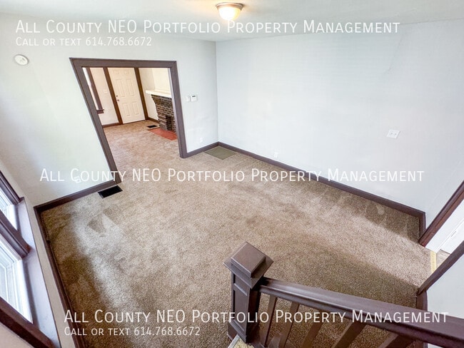 Building Photo - 21 N Wayne Ave