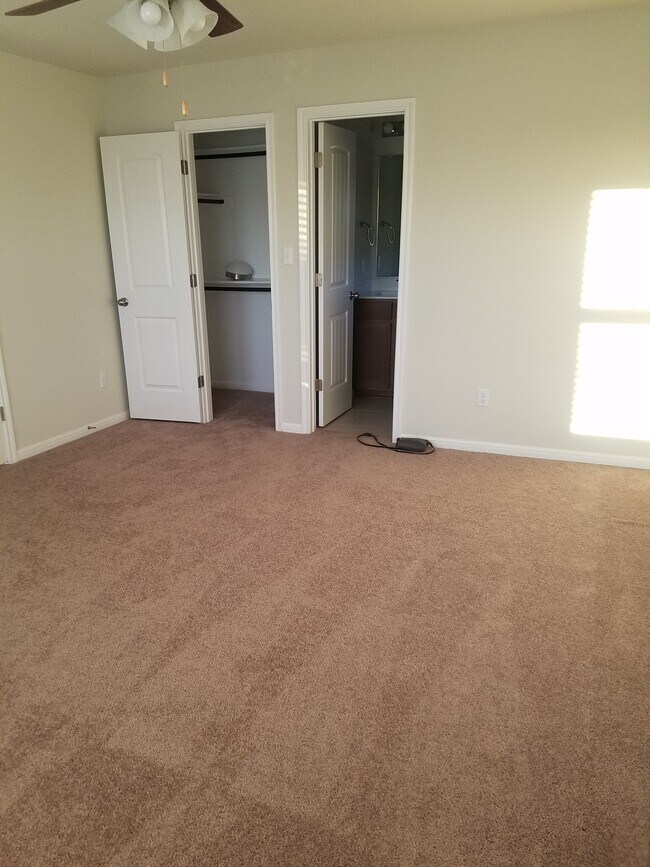 Building Photo - 18009 Malnati Dr