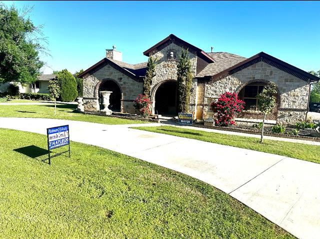 Building Photo - 308 Sheri Ln