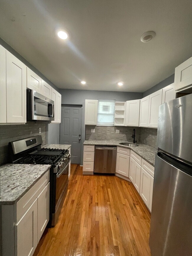 Photo - 1553 S Bailey St (Philadelphia, PA) Townhome