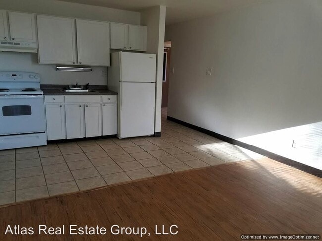 Building Photo - 1726 Clemson Dr