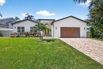 Building Photo - 216 N Glen Arven Ave