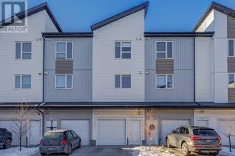 Building Photo - 301 Redstone Blvd NE