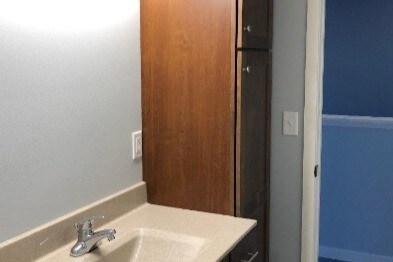 Baño principal - 1616 3rd St NW