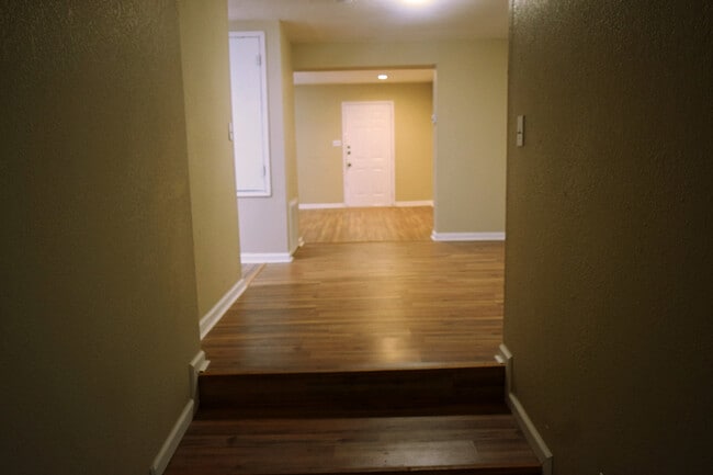 Foto del edificio - 2623 Irwin Dr
