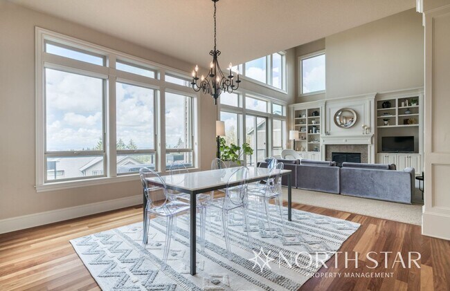 Foto del edificio - Amazing Views in Forest Heights