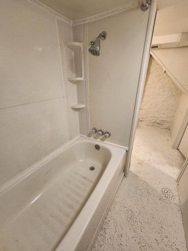 Photo - 214 6th St Townhome