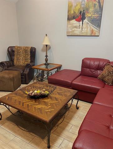 Building Photo - 104 Lum Ln