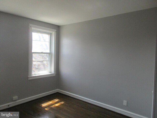 Foto del edificio - 3558 Juneway