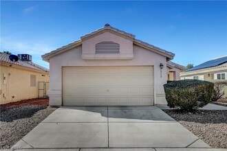Building Photo - 7313 Backstretch Dr