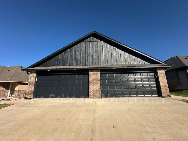 Foto del edificio - 11506 Mackenzie Wy