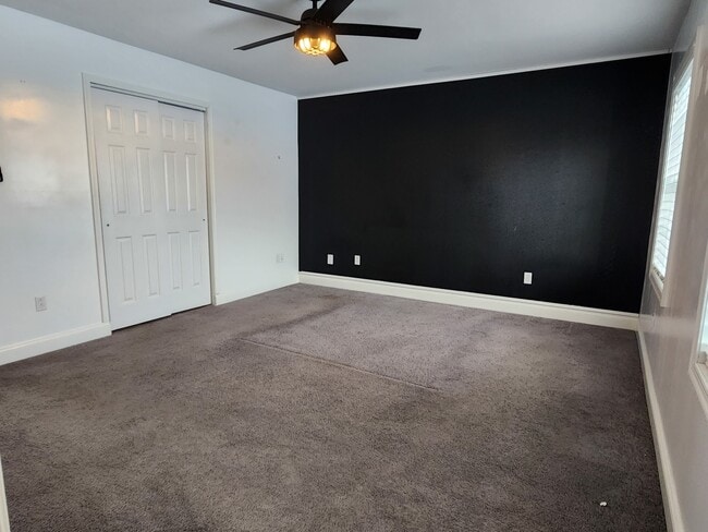 Building Photo - 3500 Bristol Oxford Valley Rd