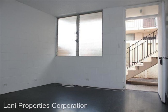 Building Photo - 94-111 Pupukahi St