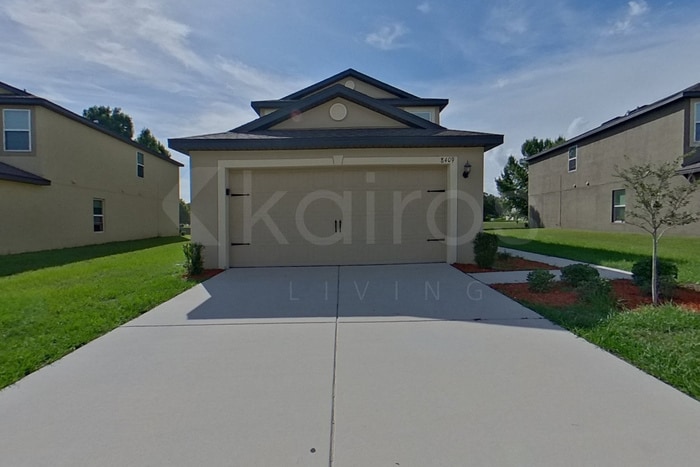 Foto principal - 8409 Indian Laurel Ln