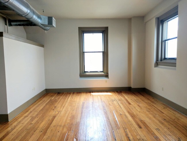 Foto del edificio - 739 Hamilton St