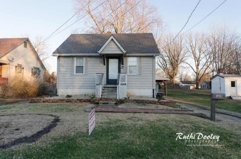 Primary Photo - 1620 Kinsella Ave