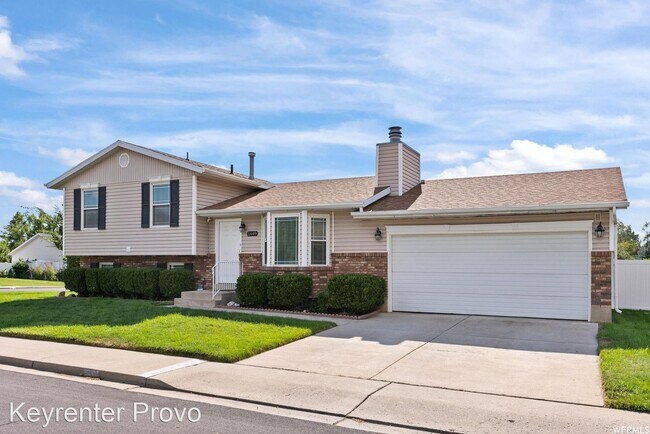 Foto del edificio - 4 br, 2 bath House - 1449 N Main St