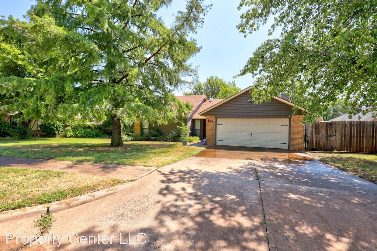 Primary Photo - 3 br, 2 bath House - 624 Country Side Trl