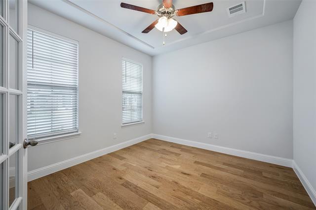 Foto del edificio - 2037 Almassera Dr