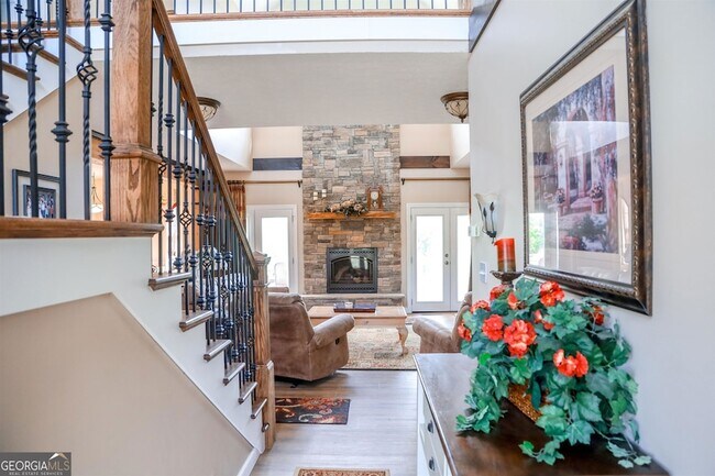 Foto del edificio - 6659 Lone Oak Rd