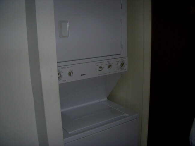 Washer & Dryer - 1205 Chelmsford Cir