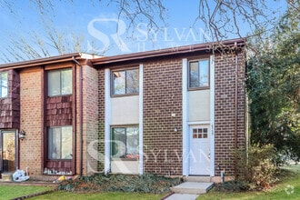 Building Photo - 6550 Frietchie Row