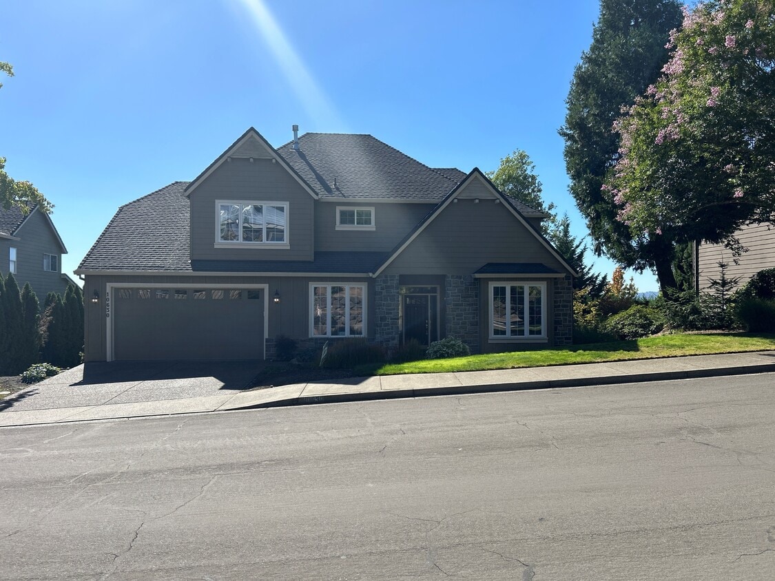 Foto principal - 10630 SW Kable St