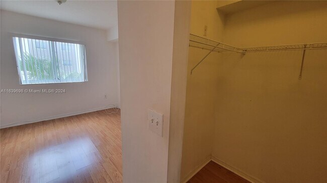 Building Photo - 11040 SW 196th St