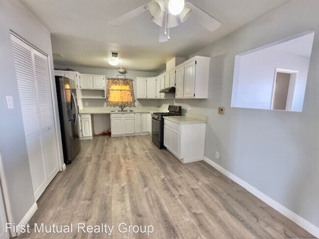 Building Photo - 4 br, 2 bath House - 7208 Pinedale Ave
