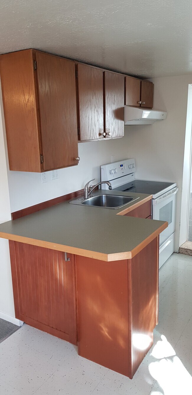 Foto del edificio - 317 D St E