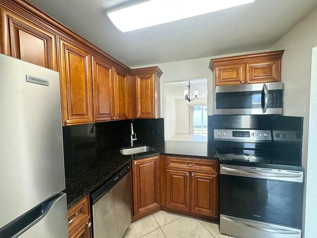 Foto del edificio - 3434 State St